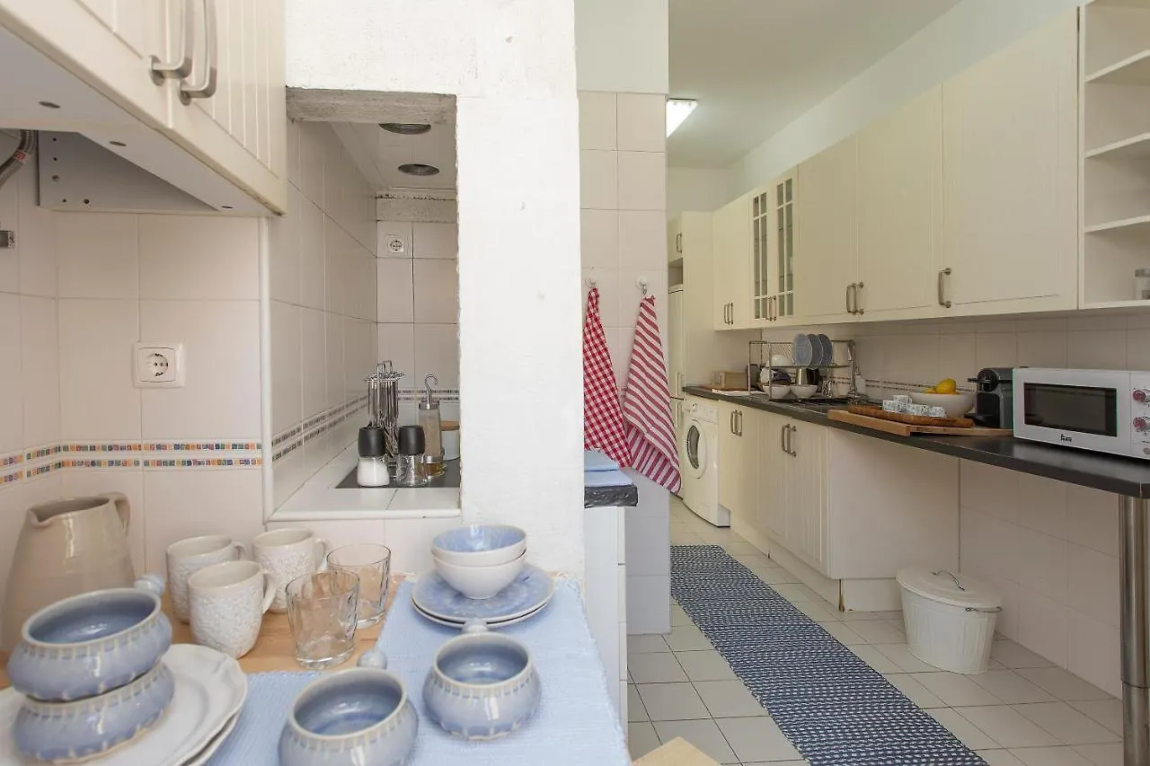 Apartment Spacious Alfama Duplex, By Timecooler Lisbon
